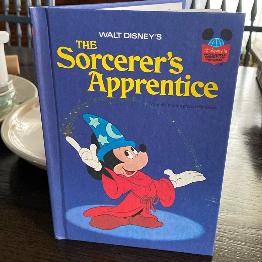 Walt Disney's Wonderful World of Reading Bookclub Edition Sorcerer's Apprentice